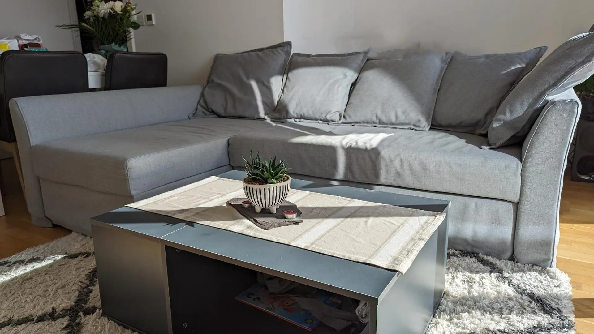 Modern London Apartment Near Greenwich - Rooftop City View